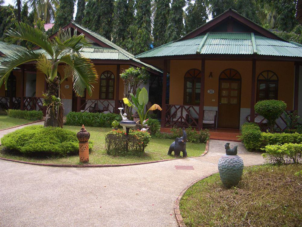 Station touristique Eden & Phuket Patong